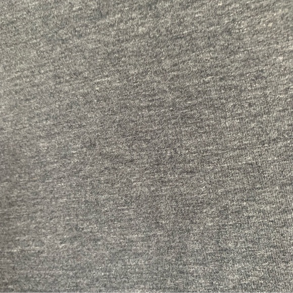 Banana Republic champagne “cheers” tee-XS - Picture 3 of 5